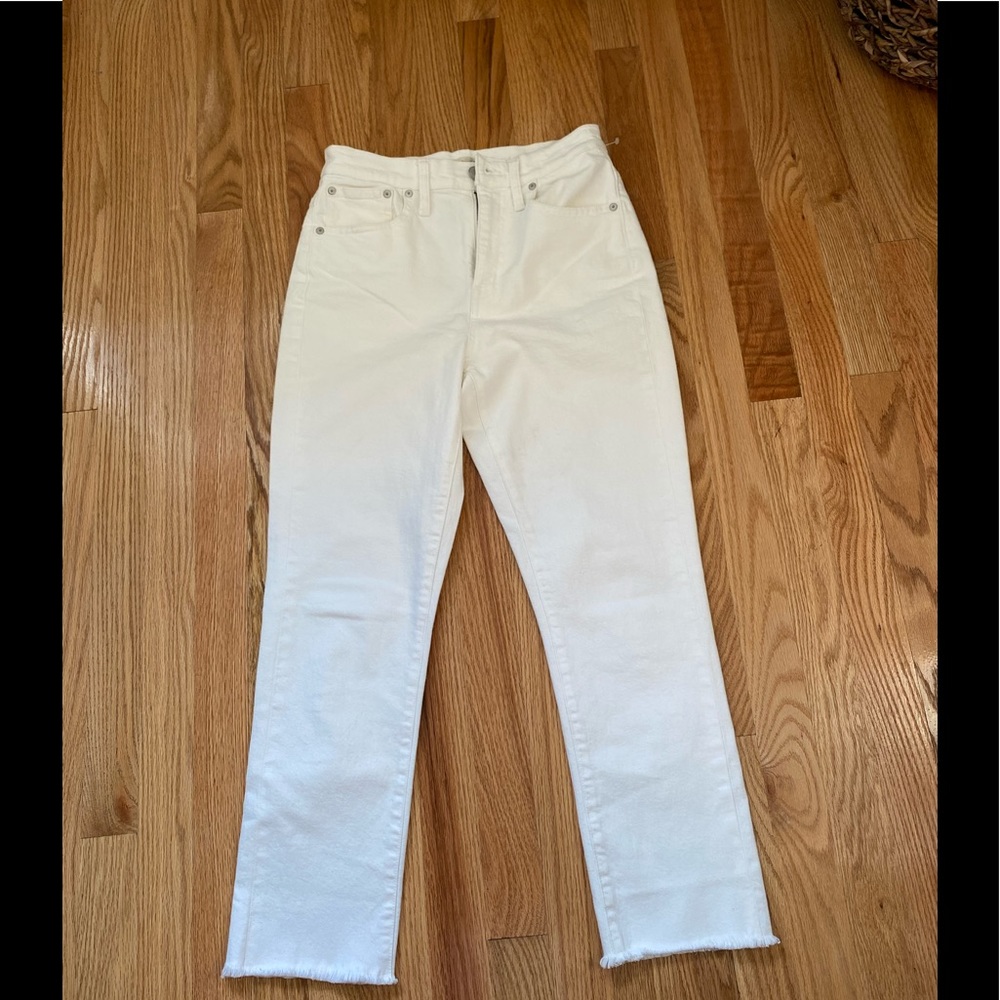 Madewell NWOT white high rise cropped boy jean.